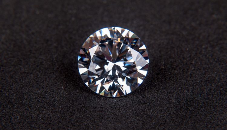 Learn How You Can Tell If A Diamond Is Real And See The Most Common Diamond Myths
